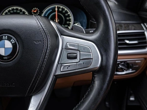 Седан BMW 7 серия 2017 года, 3100000 рублей, Краснодар