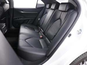 Седан Toyota Camry 2021 года, 3399055 рублей, Москва