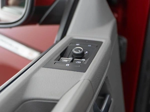 Минивэн Volkswagen Caravelle 2020 года, 4198999 рублей, Москва