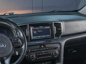 Внедорожник Kia Sportage 2017 года, 1849000 рублей, Сургут