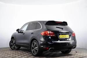 Внедорожник Porsche Cayenne 2011 года, 2249000 рублей, Пермь