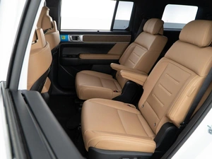 Внедорожник Hyundai Santa Fe 2024 года, 6098999 рублей, Москва