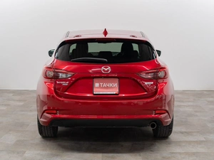 Хетчбэк Mazda Axela 2018 года, 1500000 рублей, Красноярск