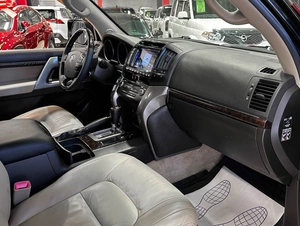 Внедорожник Toyota Land Cruiser 2008 года, 2697000 рублей, Красноярск