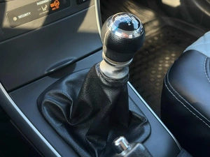 Седан Toyota Corolla 2012 года, 1090000 рублей, Ижевск