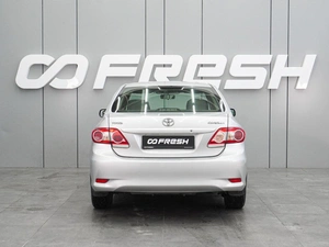 Седан Toyota Corolla 2011 года, 1028000 рублей, Воронеж