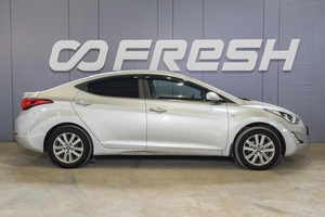 Седан Hyundai Elantra 2015 года, 899000 рублей, Ульяновск