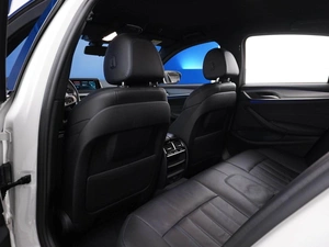 Седан BMW 5 серия 2018 года, 3498444 рублей, Москва