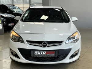 Седан Opel Astra 2013 года, 787000 рублей, Солонцы