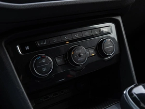 Внедорожник Volkswagen Tiguan 2020 года, 2670000 рублей, Волгоград