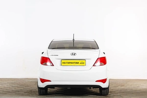 Седан Hyundai Solaris 2016 года, 1329000 рублей, Тюмень