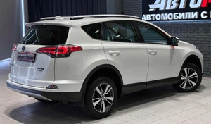 Внедорожник Toyota RAV4 2016 года, 2460000 рублей, Красноярск