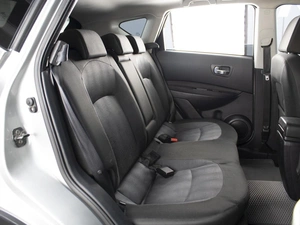 Внедорожник Nissan Qashqai 2010 года, 989777 рублей, Омск