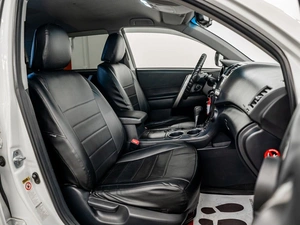 Внедорожник Toyota Highlander 2013 года, 2075000 рублей, Красноярск