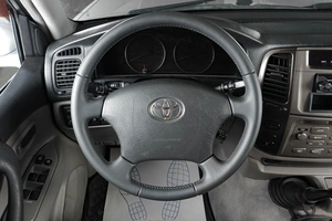 Внедорожник Toyota Land Cruiser 2007 года, 2299000 рублей, Тюмень