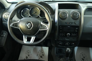 Внедорожник Renault Duster 2020 года, 1299000 рублей, Омск