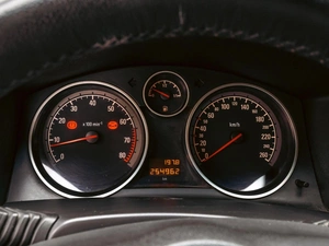 Хетчбэк Opel Astra 2007 года, 550000 рублей, Краснодар