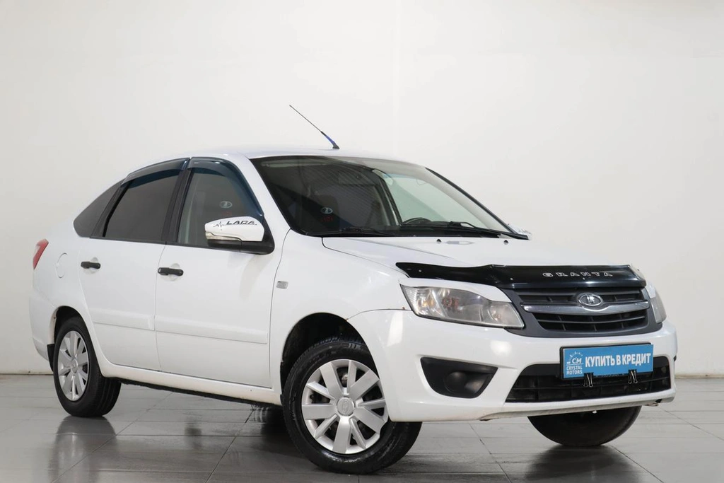 Лифтбек ВАЗ (LADA) Granta 2015 года, 559000 рублей, Челябинск