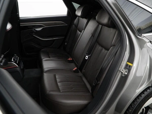 Седан Audi A8 2017 года, 5249999 рублей, Москва