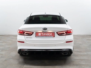 Седан Kia Optima 2019 года, 1999000 рублей, Красноярск