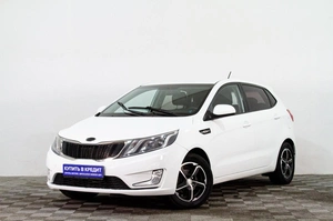 Хетчбэк Kia Rio 2013 года, 899000 рублей, Сургут