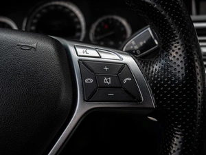 Седан Mercedes-benz E-класс 2012 года, 1630000 рублей, Краснодар