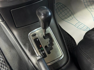 Универсал Toyota Avensis 2006 года, 759000 рублей, Красноярск