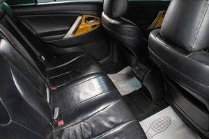 Седан Toyota Camry 2006 года, 929000 рублей, Сургут