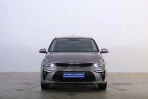 Седан Kia Rio 2018 года, 1399000 рублей, Омск