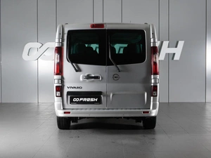 Минивэн Opel Vivaro 2019 года, 2798000 рублей, Минеральные Воды