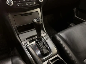 Седан Honda Accord 2006 года, 947000 рублей, Красноярск