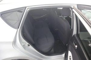 Хэтчбек Hyundai Solaris 2015 года, 890000 рублей, Орёл
