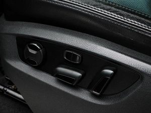 Внедорожник Volkswagen Touareg 2011 года, 2050000 рублей, Волгоград