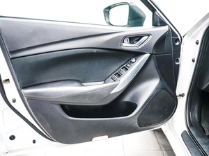 Седан Mazda 6 2015 года, 1690000 рублей, Красноярск