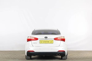 Седан Kia Cerato 2014 года, 939000 рублей, Тюмень