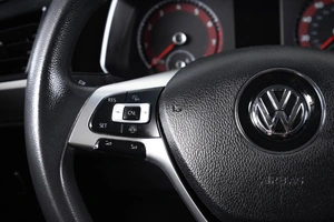 Седан Volkswagen Jetta 2021 года, 1669000 рублей, Пермь