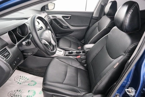 Седан Hyundai Avante 2010 года, 849000 рублей, Красноярск