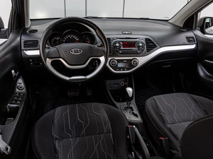 Хетчбэк Kia Picanto 2012 года, 1040000 рублей, Краснодар