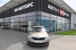 Хэтчбек Skoda Rapid 2019 года, 1200000 рублей, Мирное