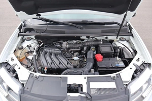 Хэтчбек Renault Sandero 2019 года, 1200000 рублей, Брянск