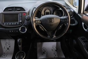 Универсал Honda Fit Shuttle 2011 года, 849000 рублей, Омск