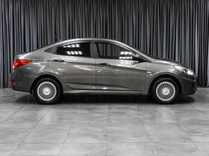 Седан Hyundai Solaris 2013 года, 899000 рублей, Тюмень