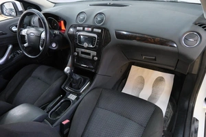 Седан Ford Mondeo 2008 года, 749000 рублей, Омск