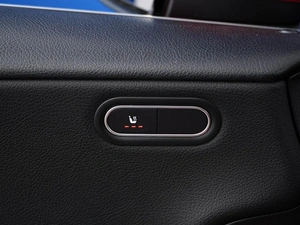 Хетчбэк Mercedes-benz A-класс 2018 года, 2289444 рублей, Москва
