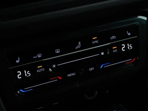Внедорожник Volkswagen Tiguan 2021 года, 2549777 рублей, Москва