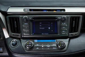 Внедорожник Toyota RAV4 2012 года, 2147000 рублей, Красноярск