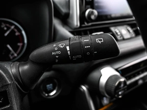 Внедорожник Toyota RAV4 2021 года, 4079000 рублей, Кирилловка