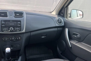 Седан Renault Logan 2020 года, 625000 рублей, Солонцы