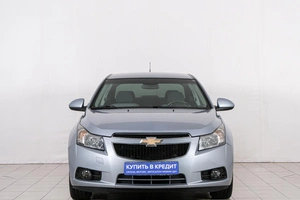 Седан Chevrolet Cruze 2010 года, 649000 рублей, Красноярск