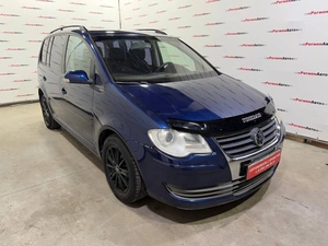 Минивэн Volkswagen Touran 2007 года, 399000 рублей, Красноярск